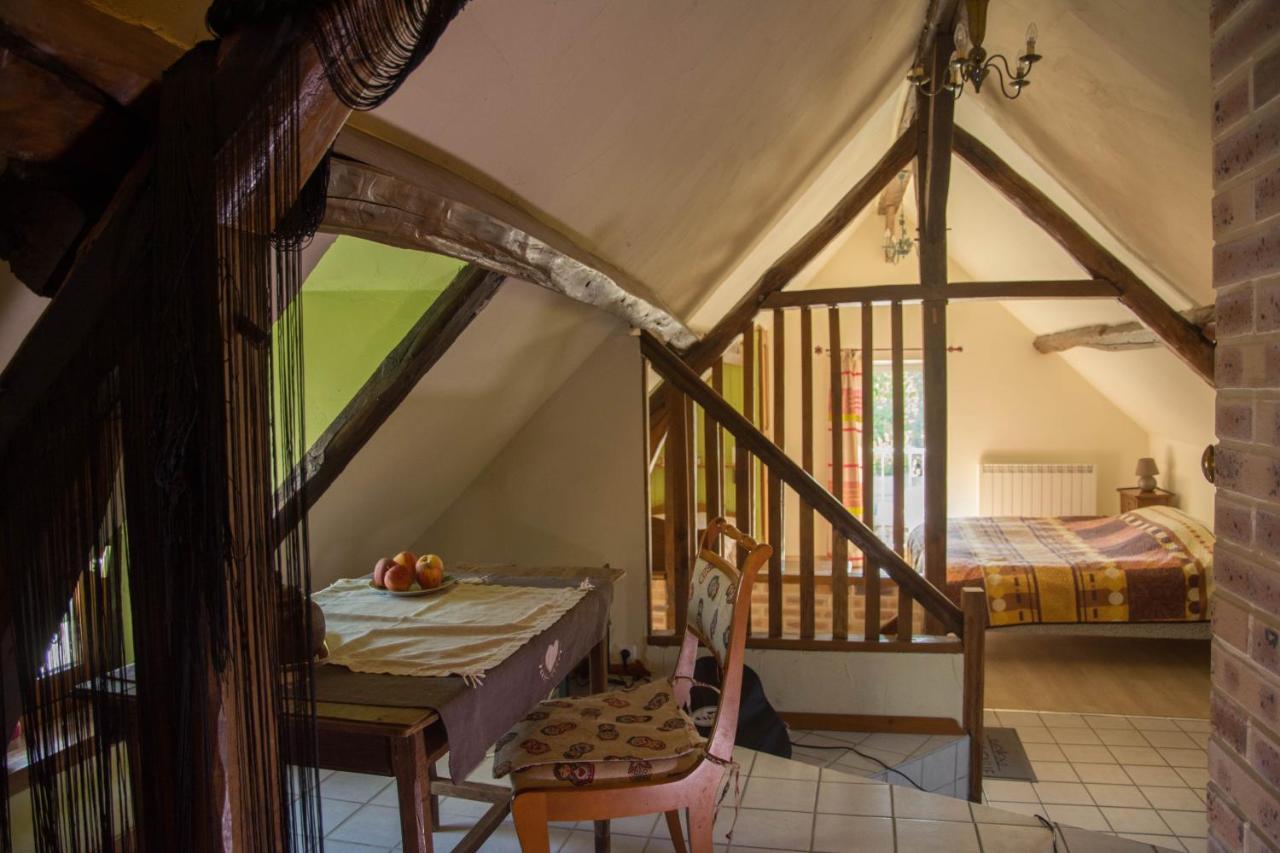 Repos En Normandie Damville Экстерьер фото